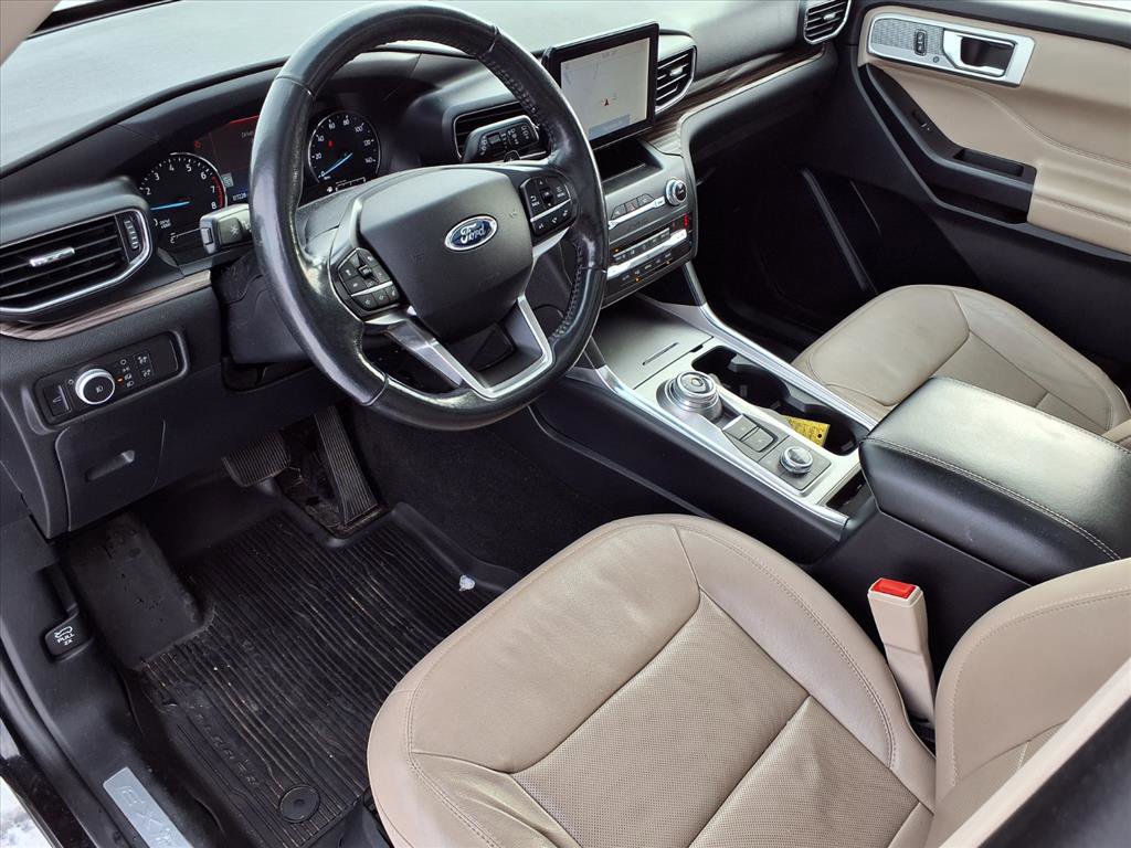 Used 2020 Ford Explorer Limited w/ Class III Trailer Tow Package AWD/4WD image 13