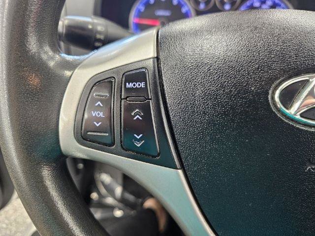 Used 2012 Hyundai Elantra w/ Preferred Pkg image 11