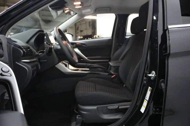 New 2026 Mitsubishi Eclipse Cross LE AWD/4WD image 6