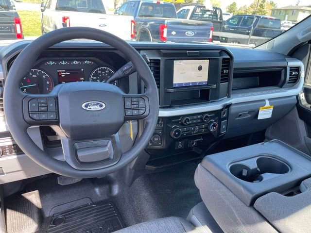 New 2026 Ford F350 4x4 Regular Cab Super Duty image 8