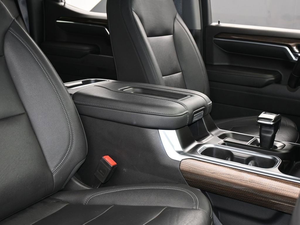 Used 2022 Chevrolet Silverado 1500 RST w/ Convenience Package II image 44