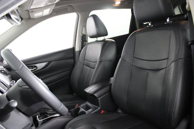 Certified 2020 Nissan Rogue SL w/ Premium Package FWD image 20