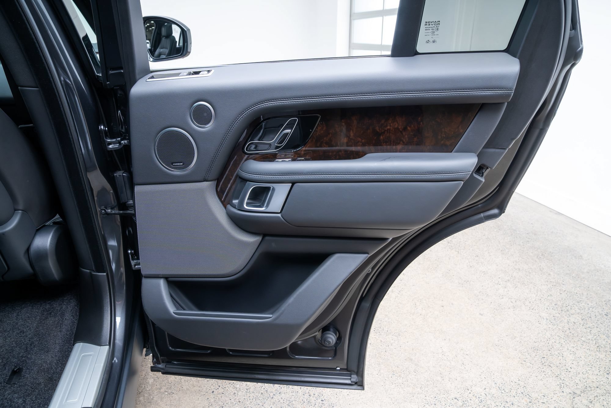 Used 2021 Land Rover Range Rover Westminster Edition AWD/4WD image 24