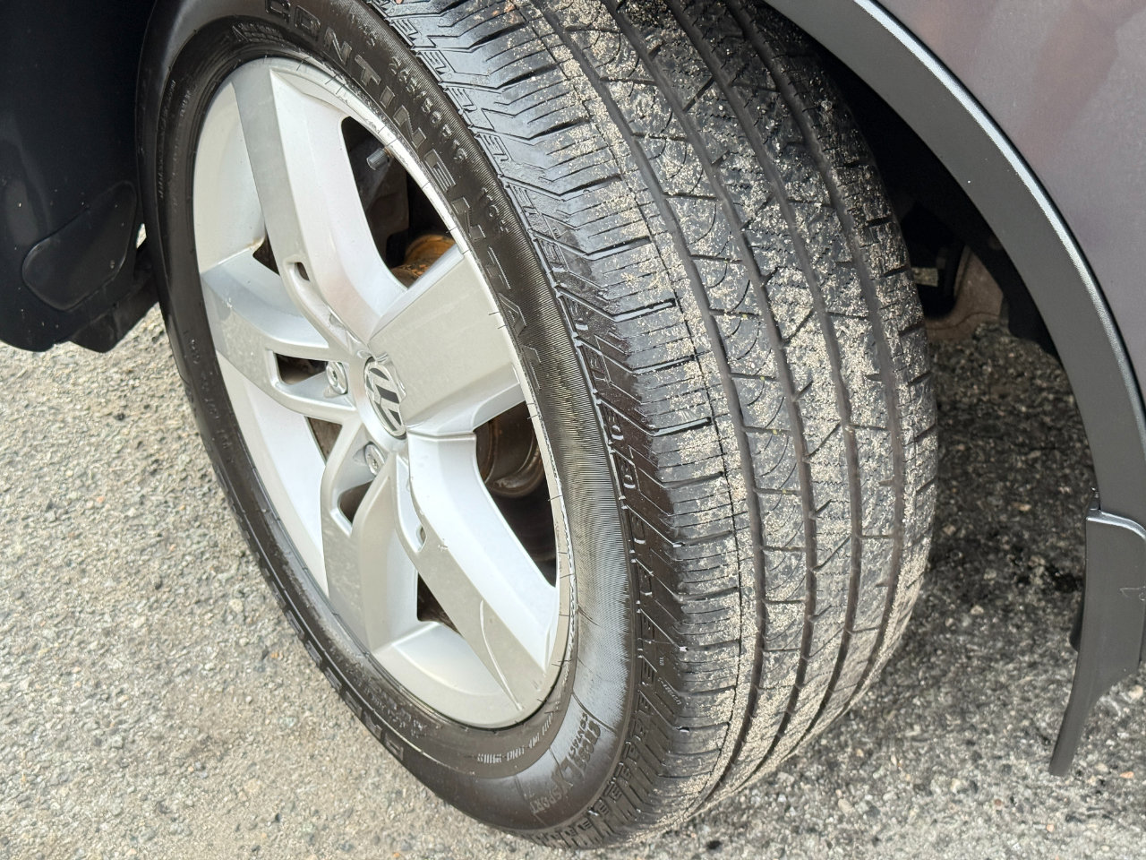 Used 2012 Volkswagen Touareg VR6 image 82