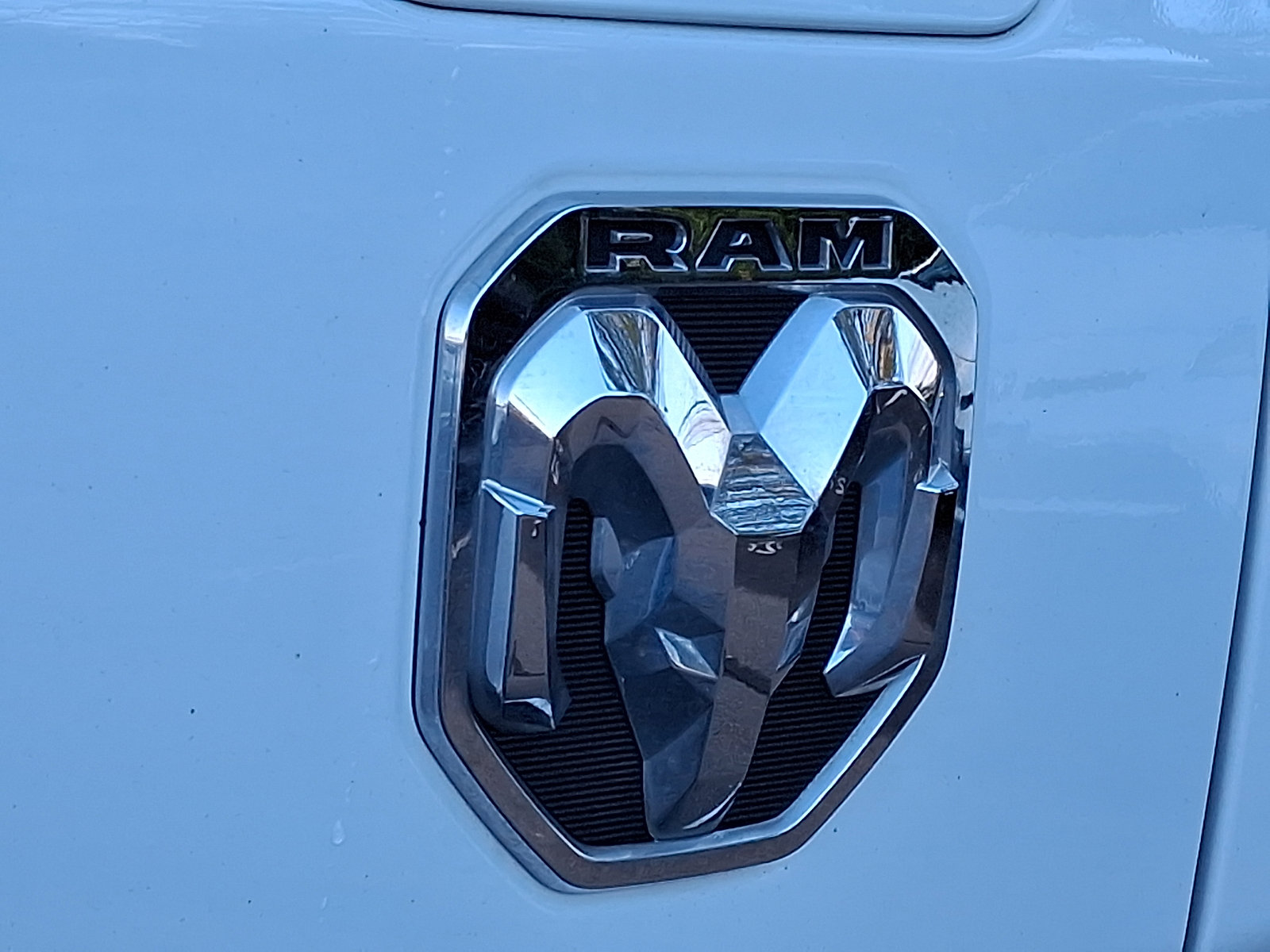 Used 2020 RAM 1500 Limited image 30