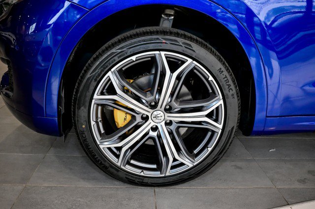 Used 2023 Maserati Levante GT AWD/4WD image 47