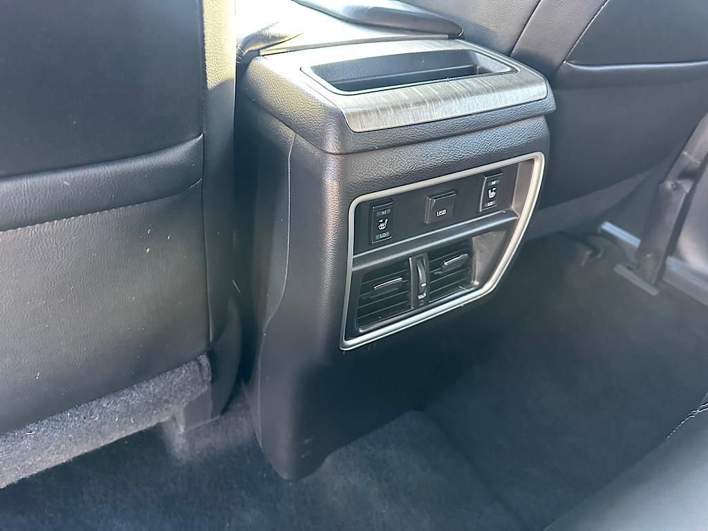 Used 2018 Nissan Murano Platinum w/ Cargo Package image 22