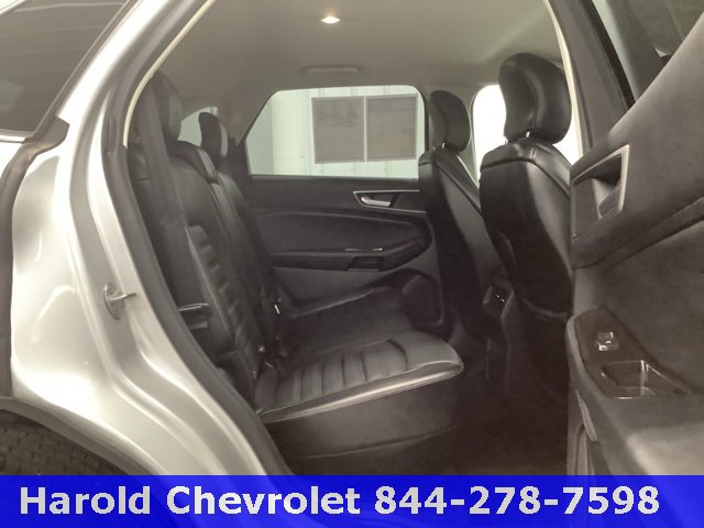 Used 2017 Ford Edge SEL w/ Equipment Group 201A image 9