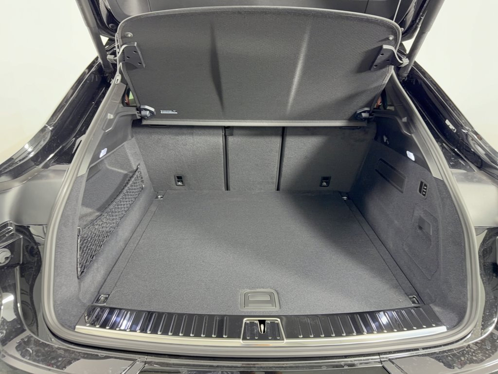 New 2026 Porsche Cayenne GTS AWD/4WD image 28