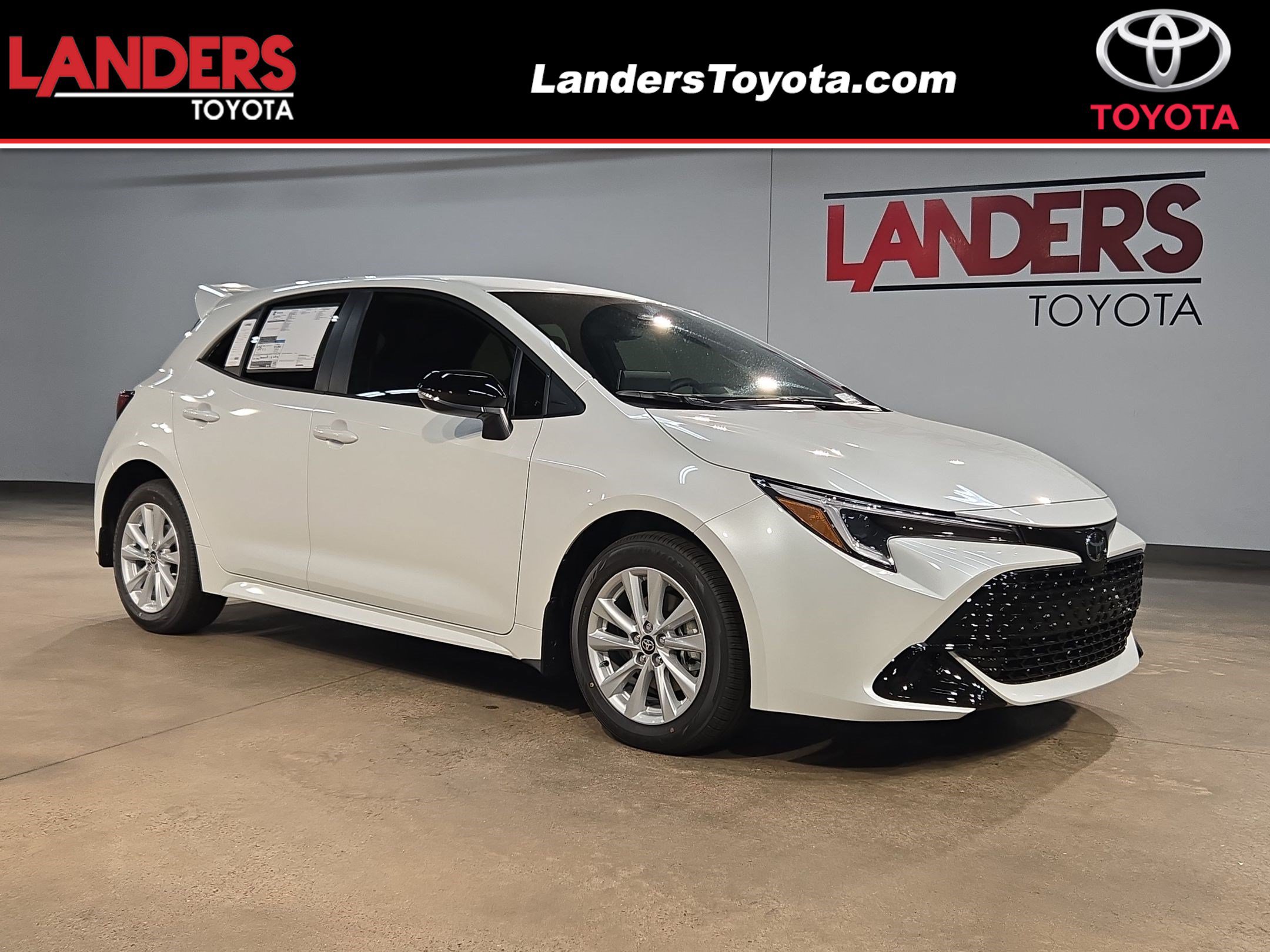 New 2027 Toyota Corolla SE FWD image 1