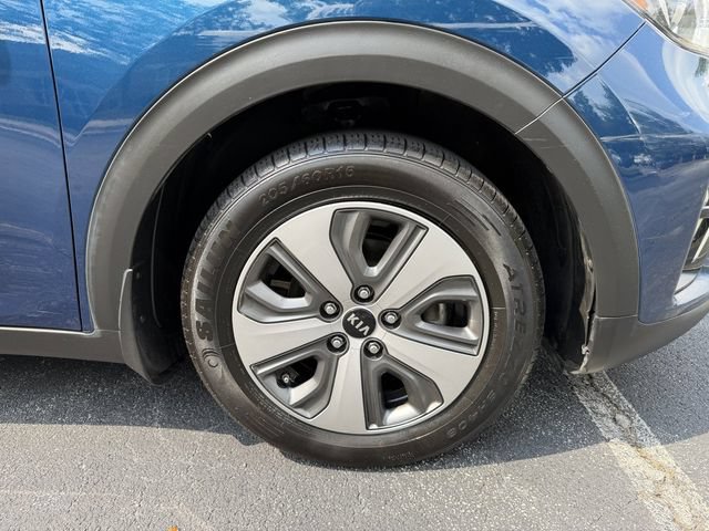 Used 2020 Kia Niro LX FWD image 35