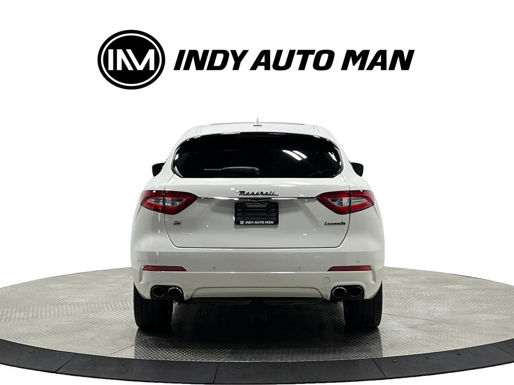 Used 2020 Maserati Levante image 6