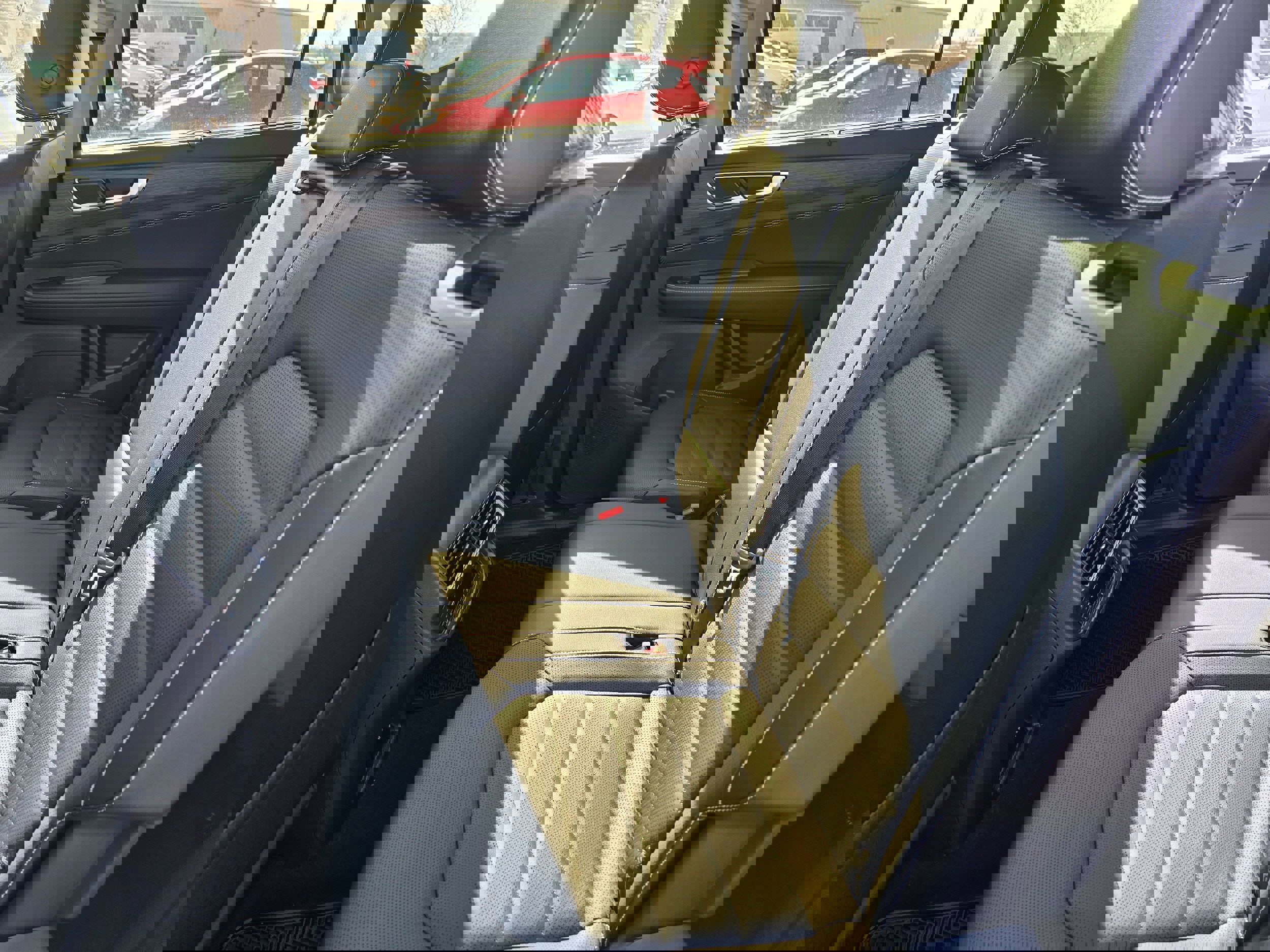 New 2025 Volkswagen Atlas SEL image 10