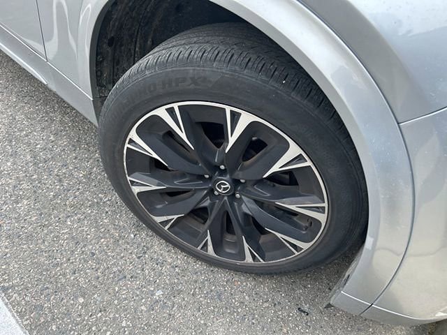 Used 2024 MAZDA CX-90 3.3 Turbo S w/ Premium Plus image 2