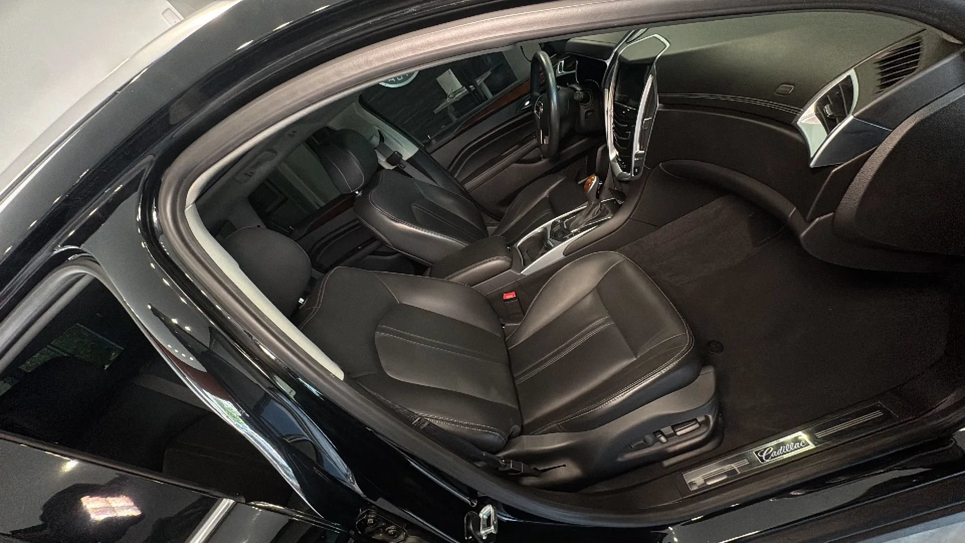 Used 2016 Cadillac SRX Premium FWD image 26