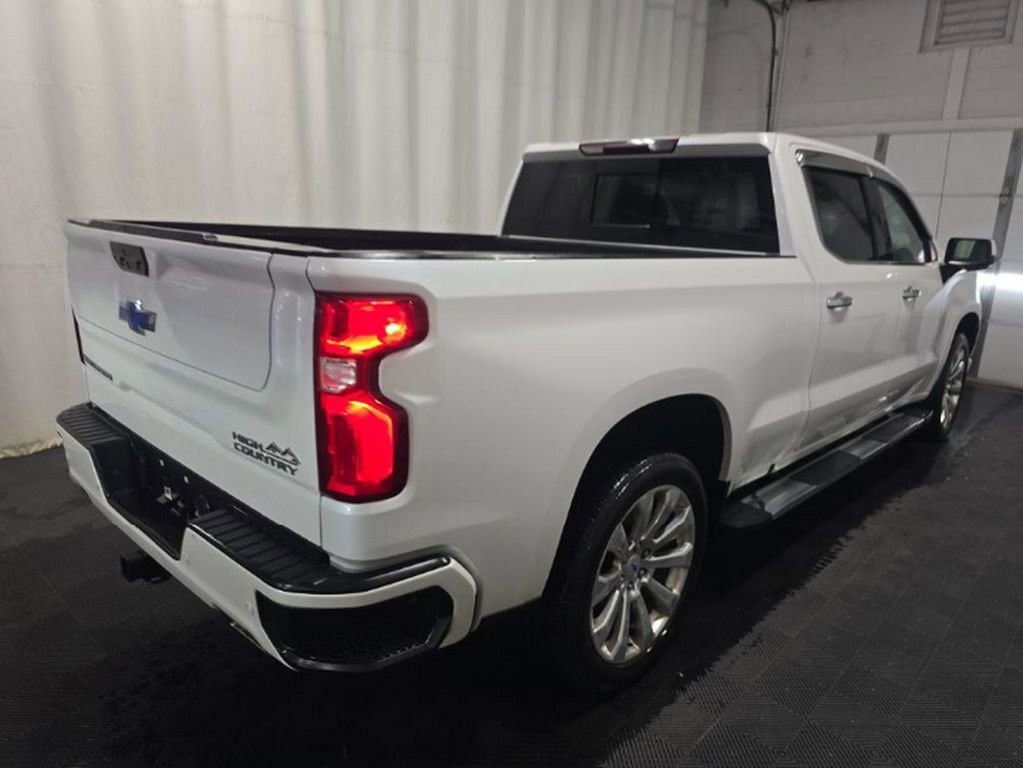 Used 2021 Chevrolet Silverado 1500 High Country AWD/4WD image 4