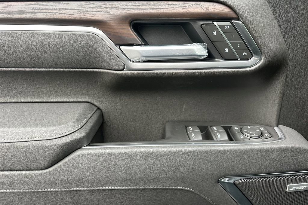 New 2026 GMC Sierra 1500 SLT w/ SLT Premium Plus Package AWD/4WD image 9