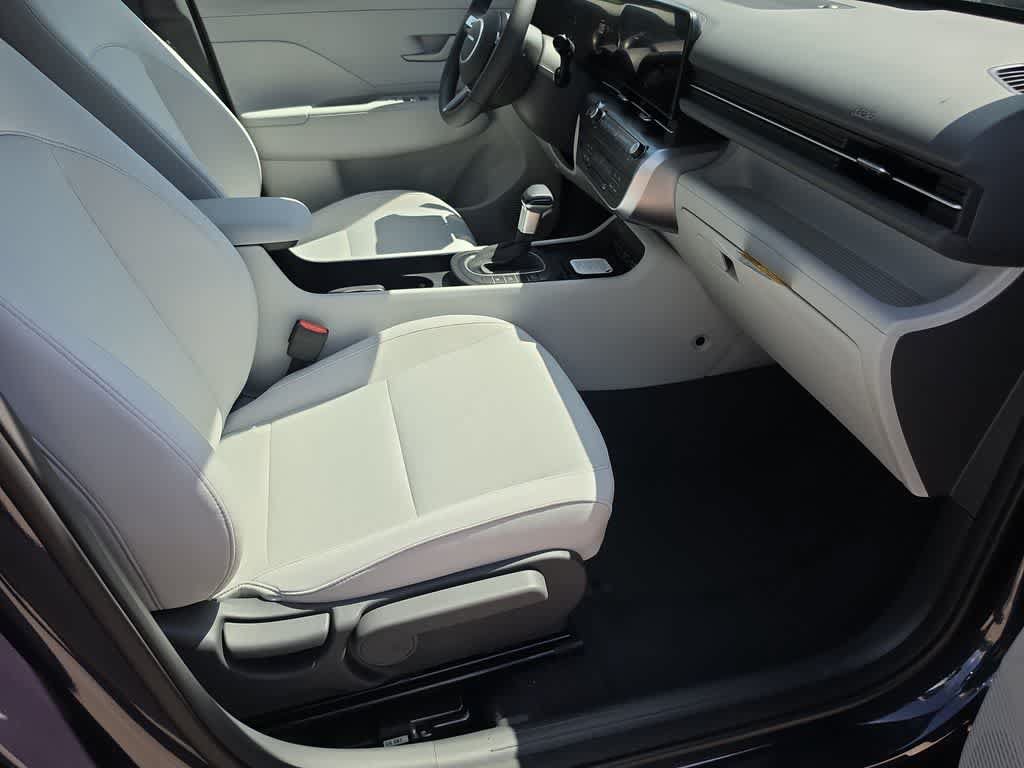 New 2027 Hyundai Kona SEL Sport FWD image 22