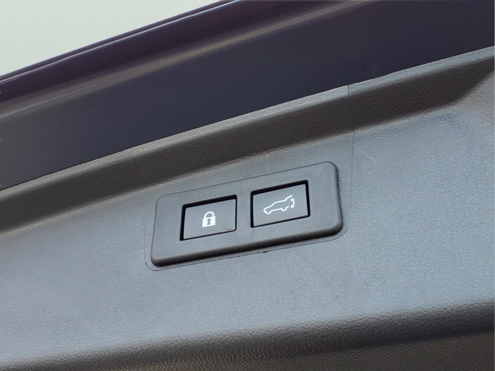 Used 2025 Subaru Outback Premium w/ Popular Package #1A image 23