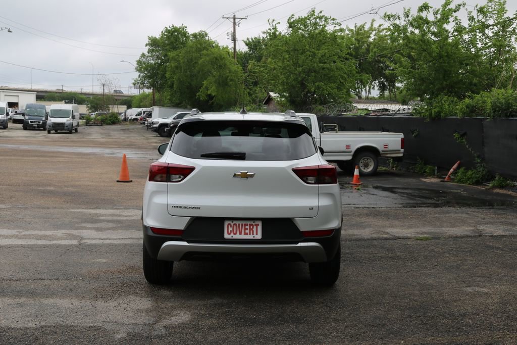 Used 2023 Chevrolet TrailBlazer LT image 4
