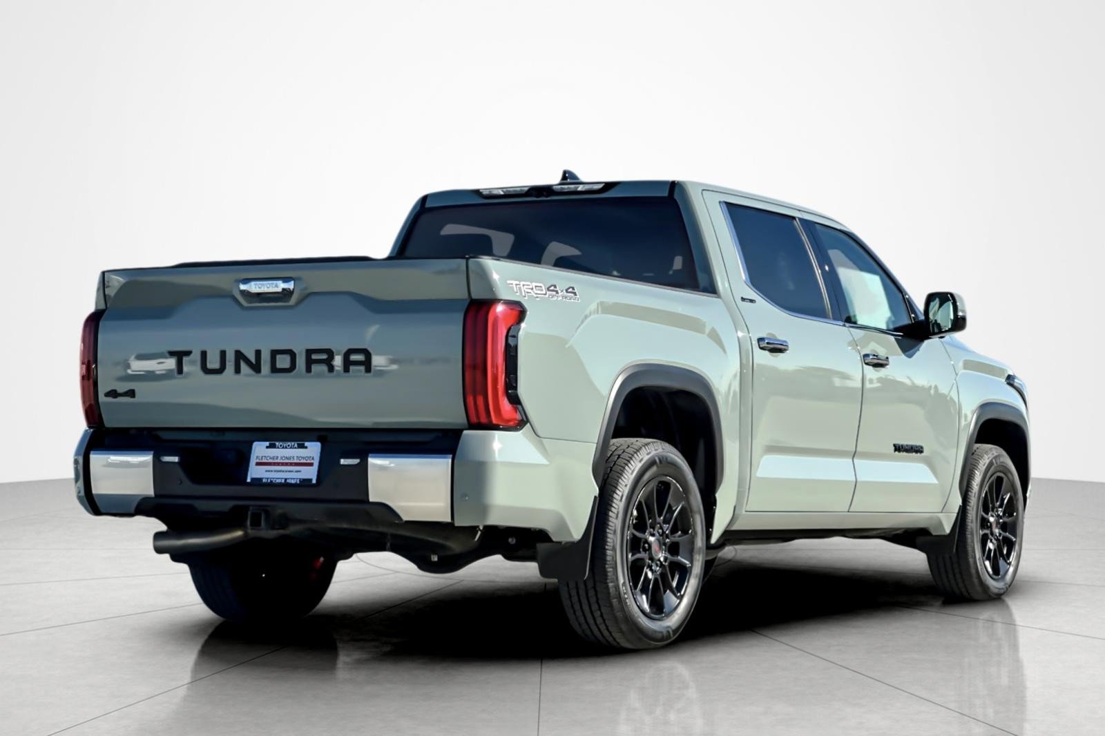 Used 2023 Toyota Tundra Limited image 5