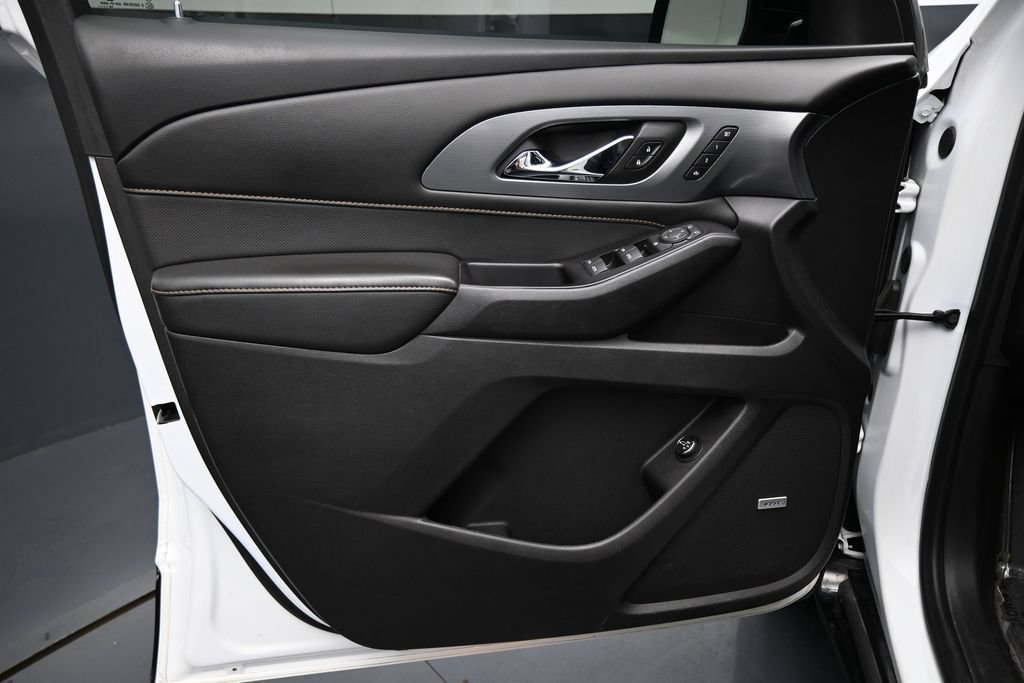 Used 2019 Chevrolet Traverse Premier w/ Redline Edition FWD image 10