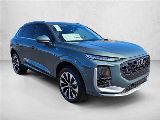 New 2026 Audi Q3 quattro 2.0T AWD/4WD image 7