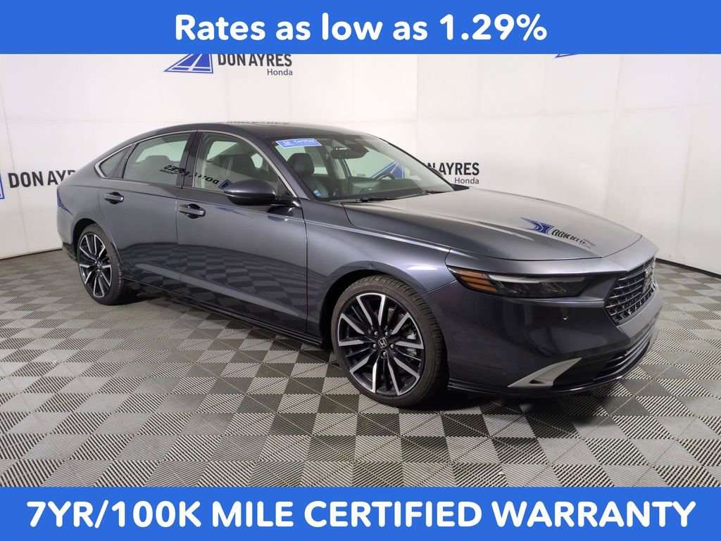 Certified 2023 Honda Accord Touring image 7
