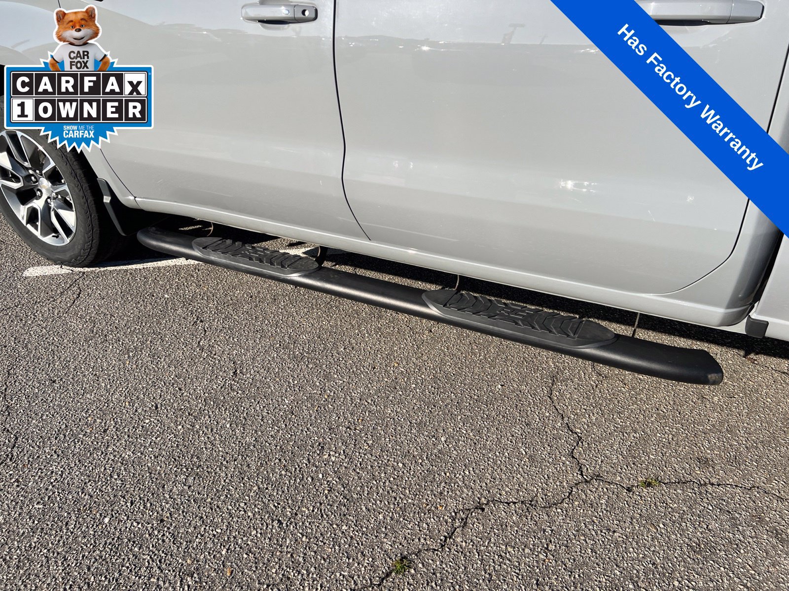 Used 2024 Chevrolet Silverado 1500 LT AWD/4WD image 10