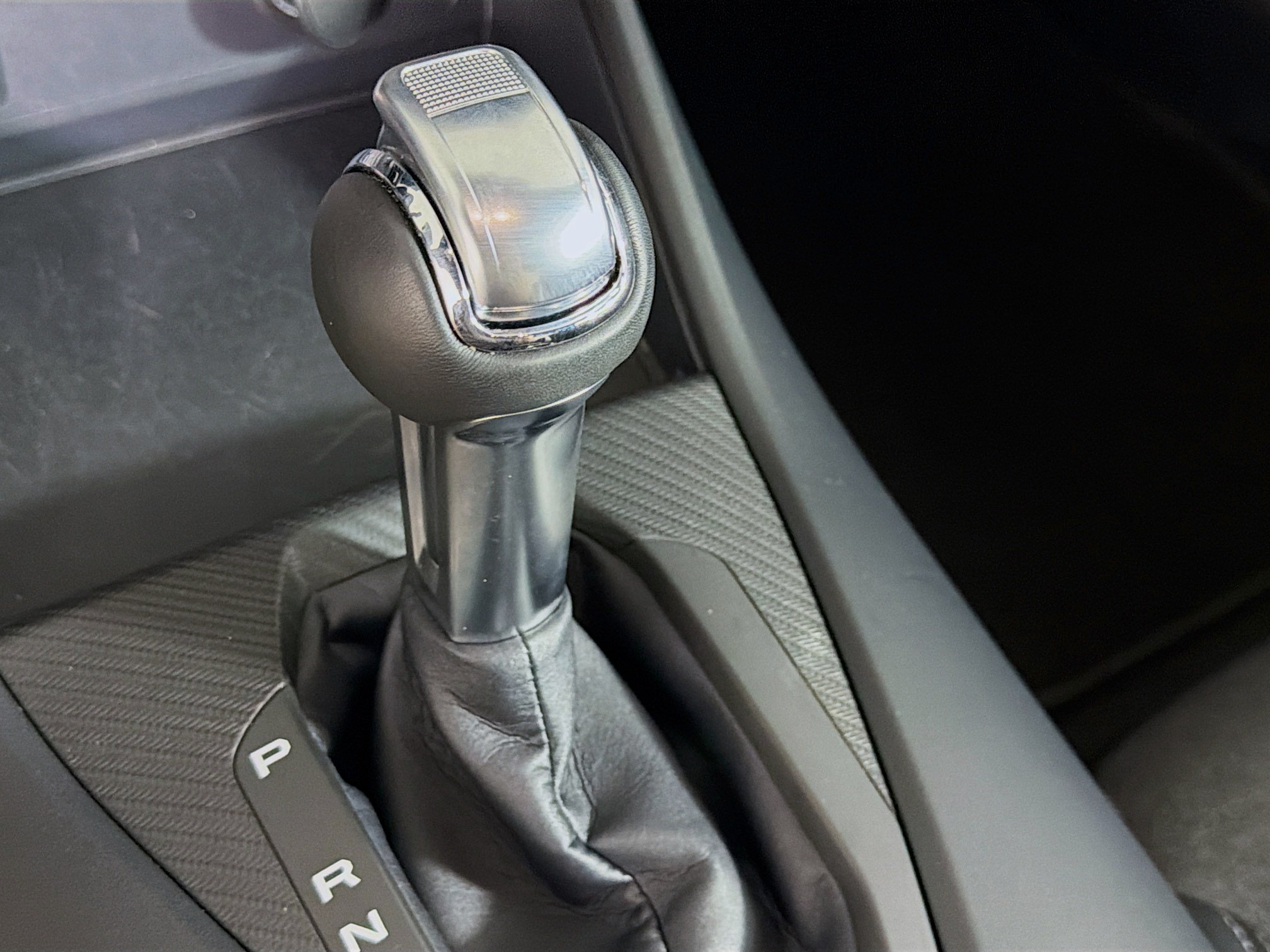 Used 2025 Ford Mustang Coupe RWD image 24