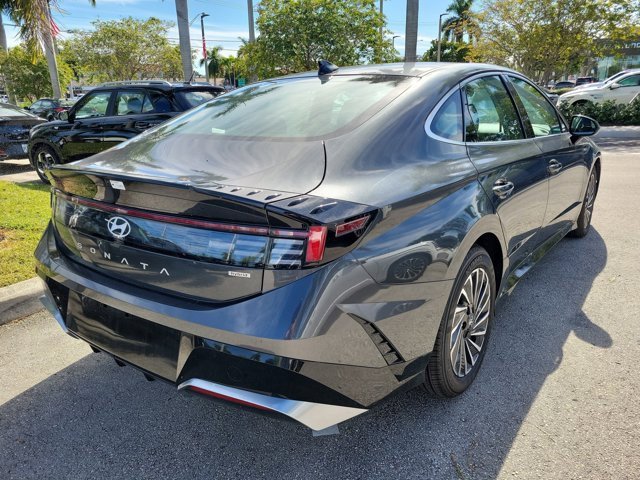 New 2025 Hyundai Sonata SEL image 6