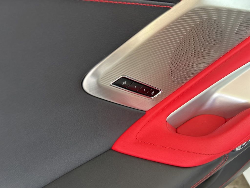 Used 2021 Chevrolet Corvette Stingray Preferred Cpe w/ Chrome Exterior Badge Package image 34