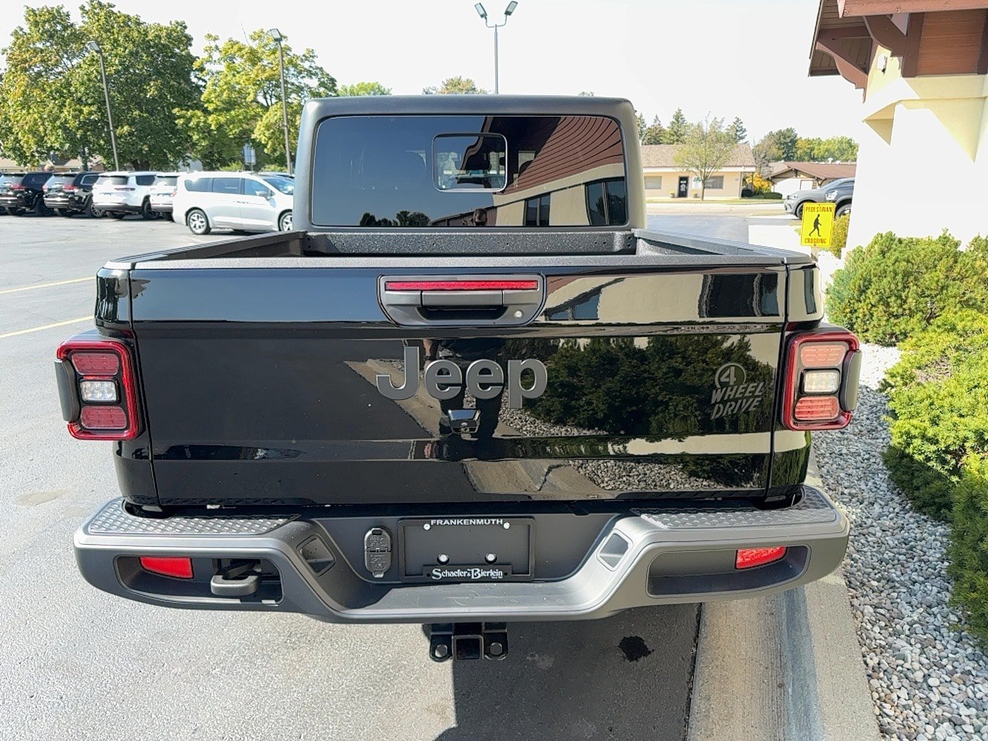 New 2025 Jeep Gladiator Sport AWD/4WD image 12