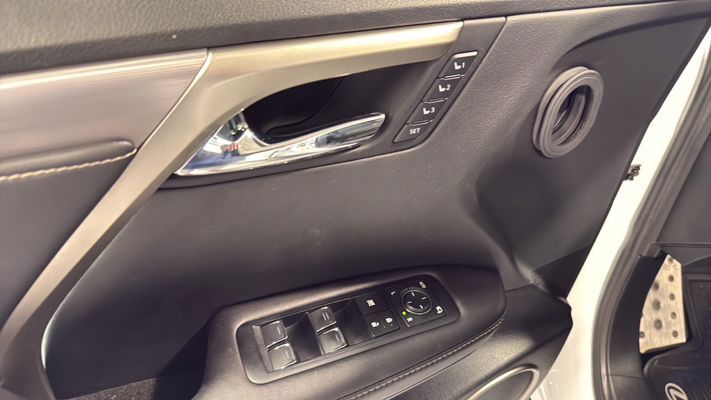 Used 2017 Lexus RX 450h F Sport w/ Accessory Package AWD/4WD image 19