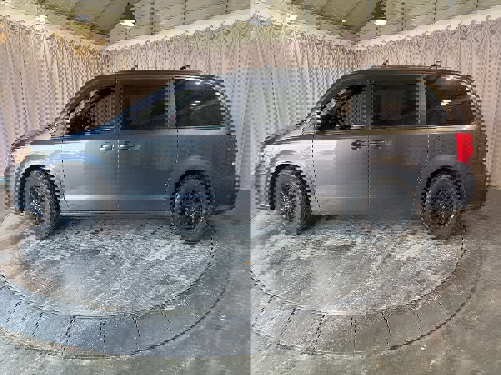 Used 2019 Dodge Grand Caravan GT image 8