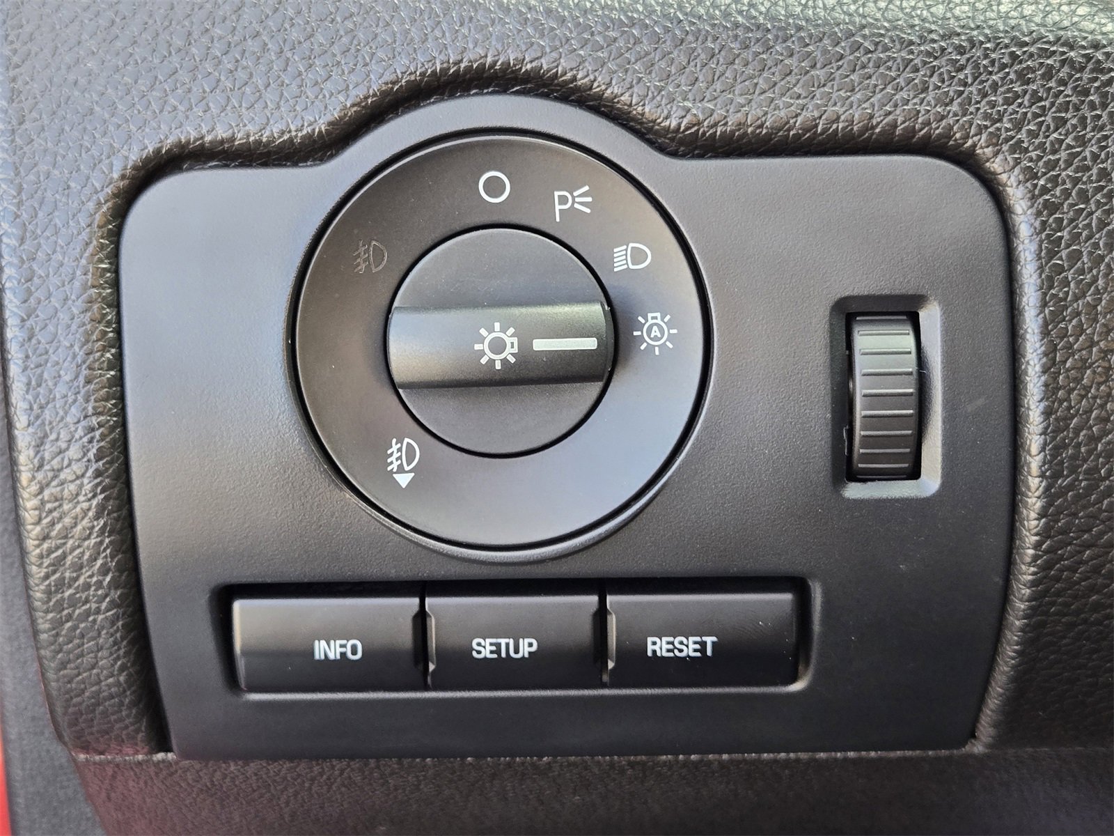 Used 2010 Ford Mustang GT image 18