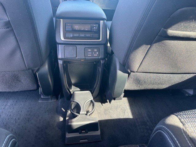 Used 2023 Subaru Ascent Premium w/ Convenience Package image 24