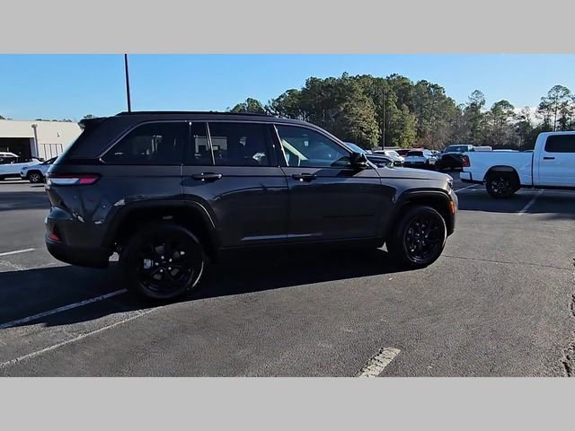 New 2026 Jeep Grand Cherokee Altitude image 33