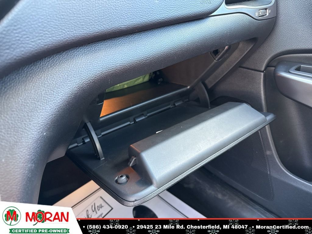 Used 2021 Jeep Cherokee Latitude Lux w/ Comfort/Convenience Group image 19