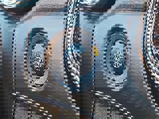 Used 2019 Jeep Grand Cherokee Limited image 23