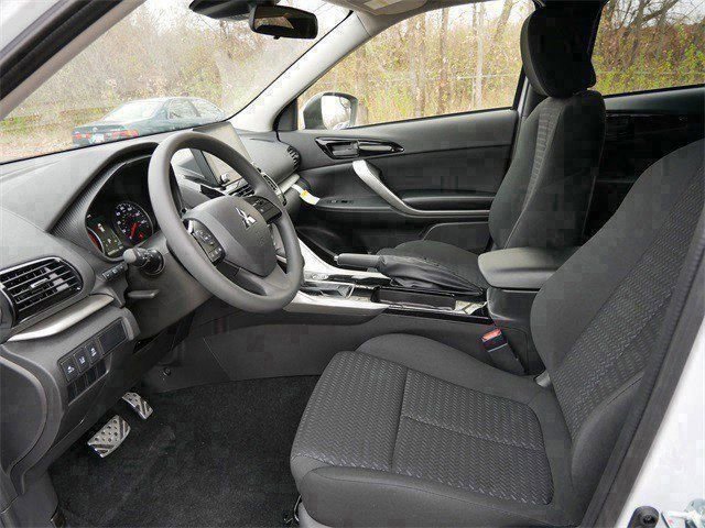 New 2026 Mitsubishi Eclipse Cross ES image 4