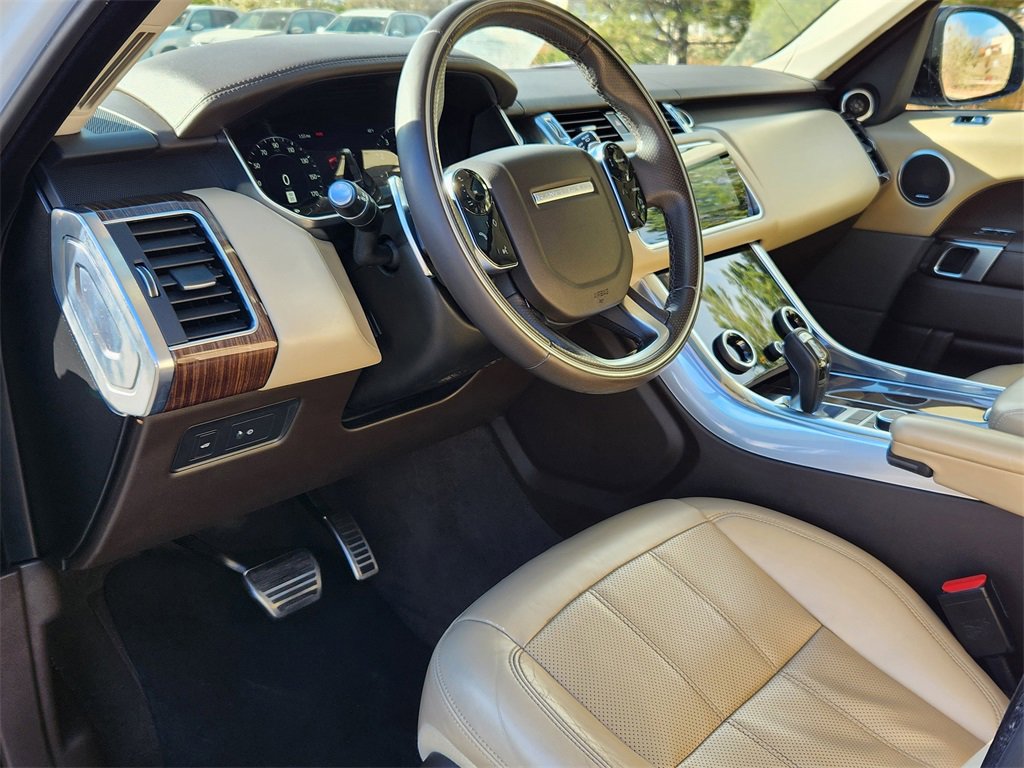 Used 2020 Land Rover Range Rover Sport HSE Dynamic image 8