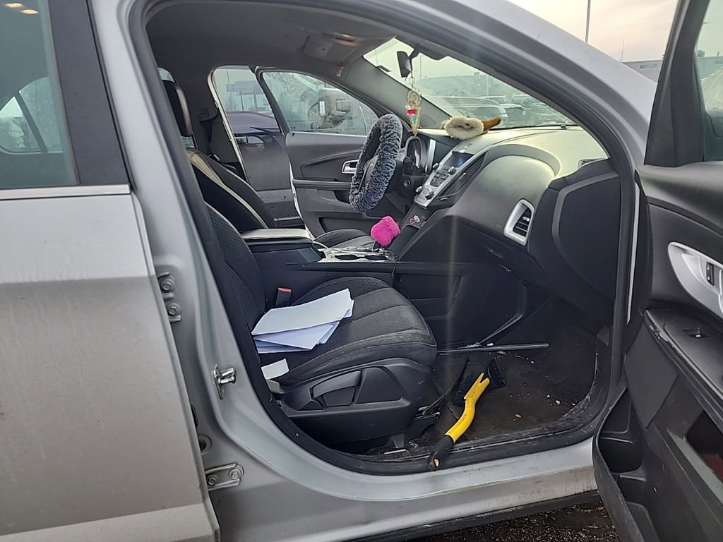 Used 2015 Chevrolet Equinox LS image 19