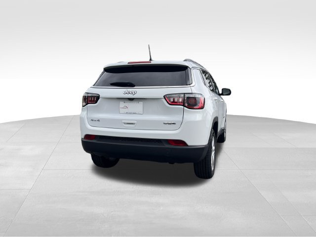 Used 2023 Jeep Compass Latitude AWD/4WD image 5