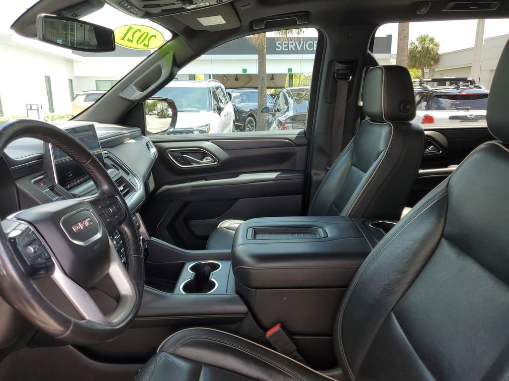 Used 2021 GMC Yukon XL SLT w/ SLT Premium Package RWD image 17