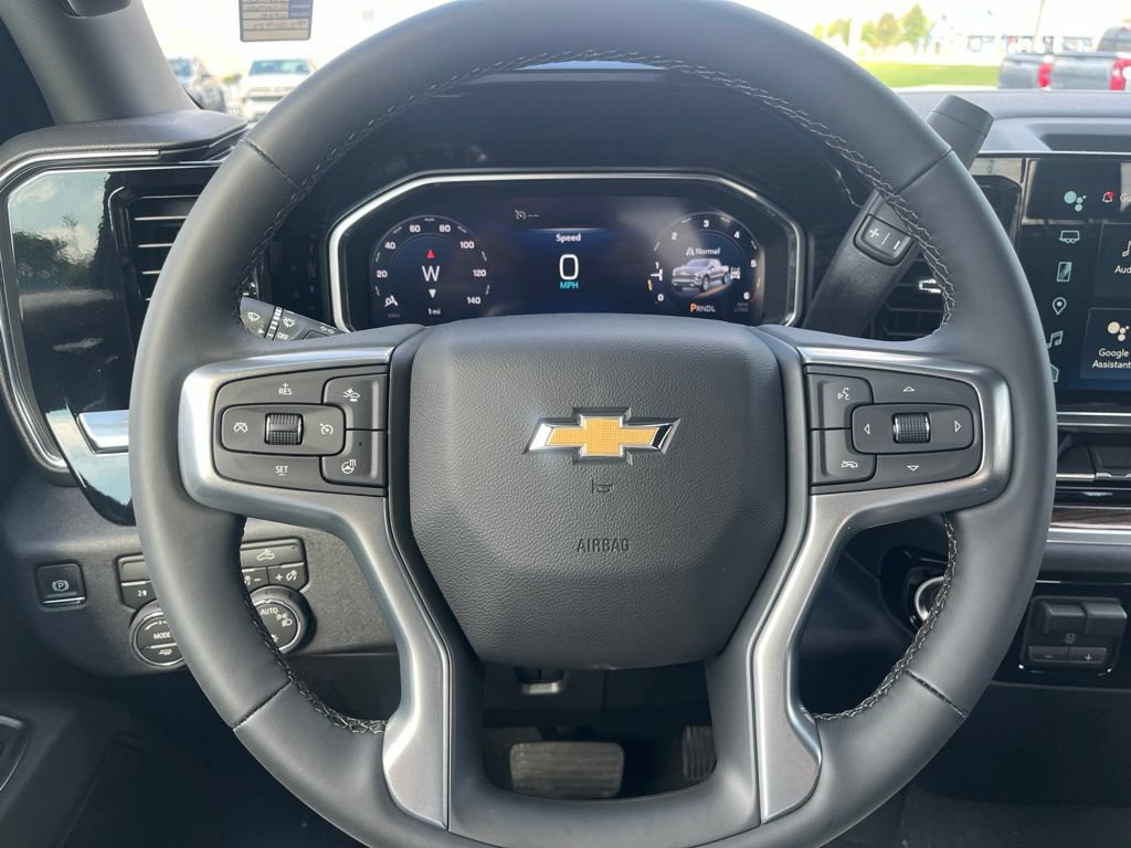 New 2026 Chevrolet Silverado 1500 LT AWD/4WD image 17
