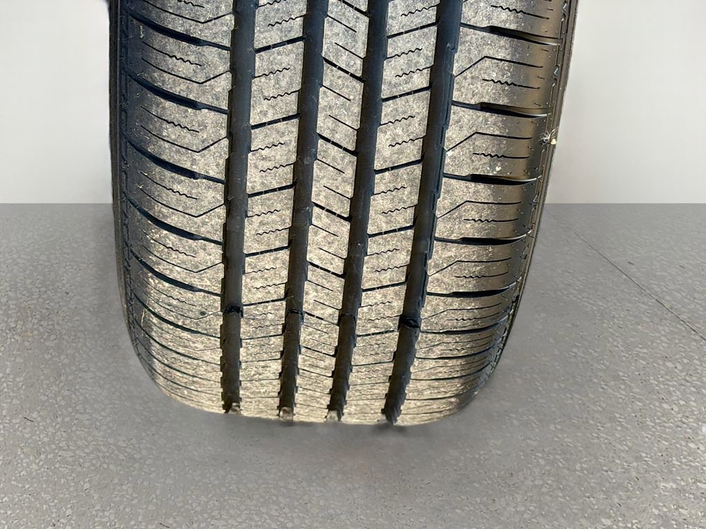 Used 2024 Dodge Durango GT image 40