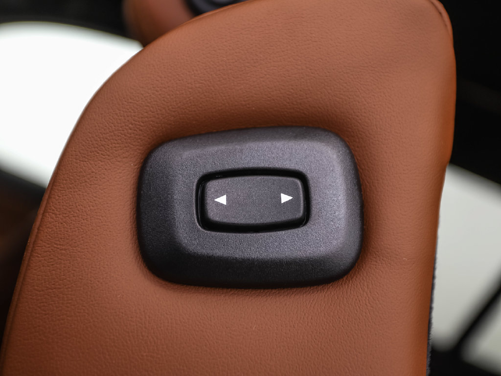 New 2027 BMW X7 M60i AWD/4WD image 26