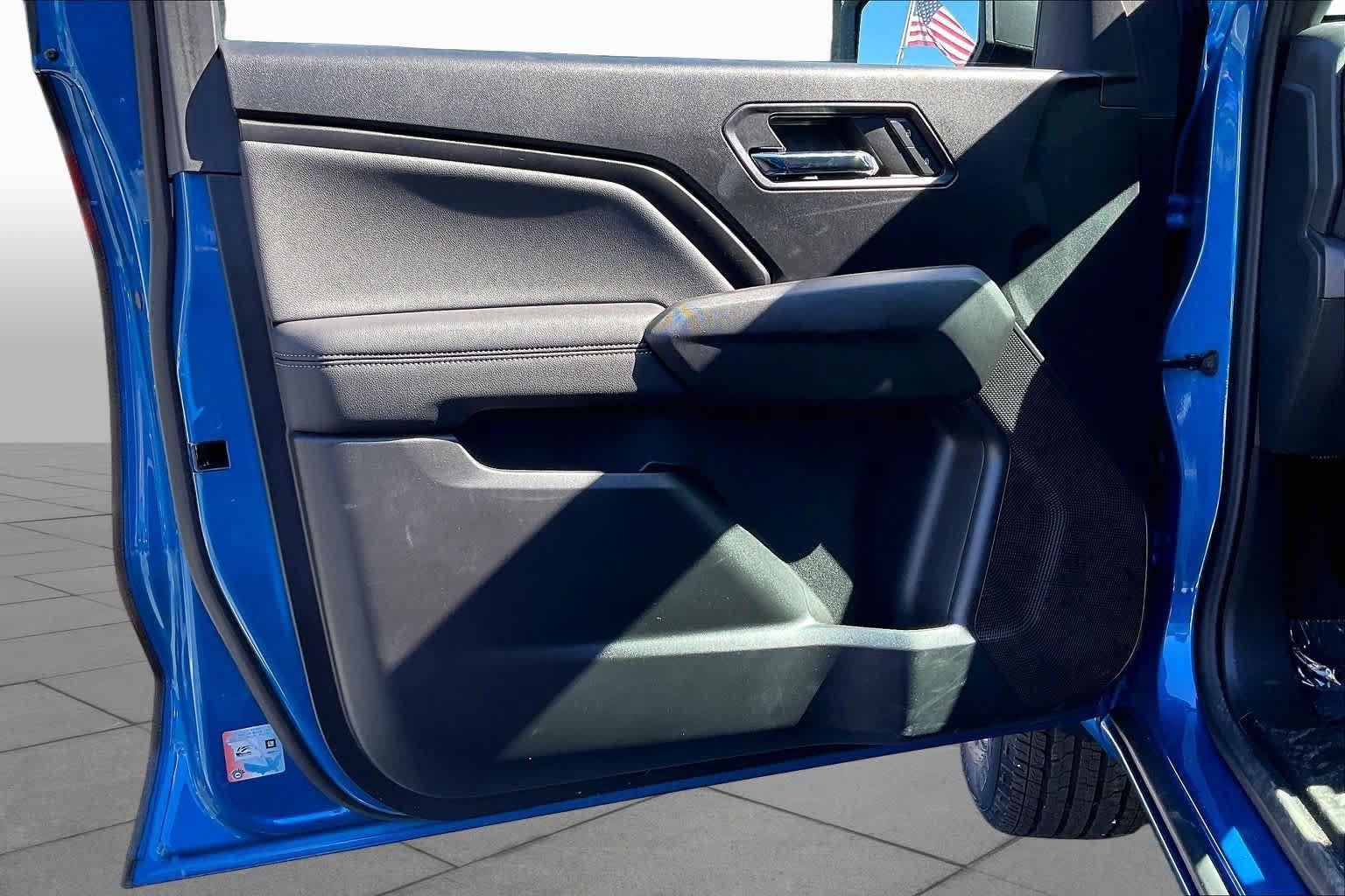 Used 2023 Chevrolet Colorado LT w/ LT Convenience Package RWD image 22