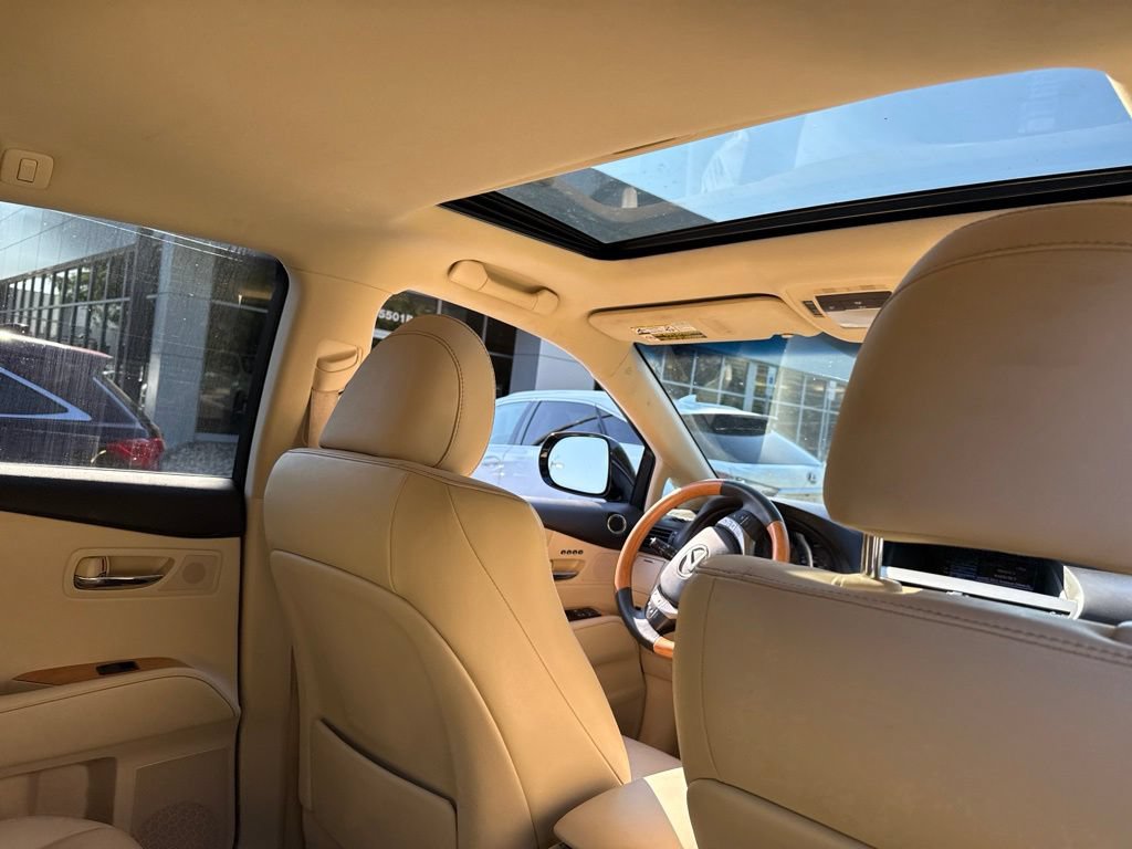 Used 2015 Lexus RX 450h AWD image 8
